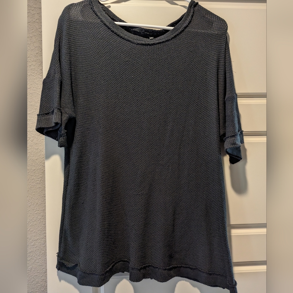 Short sleeve open back sweater